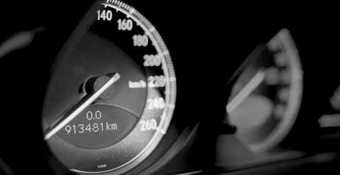 Mobil und flexibel Die DaimlerChrysler Bank bietet Ihnen verschiedene attraktive Leasing, Finanzierungsund Versicherungs-Angebote.