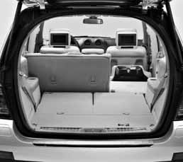 Serienausstattung Alle Motorvarianten: INTERI Airbag mit mehrstufiger Auslöselogik und Sidebag für Fahrer und Beifahrer, sowie Windowbag für alle Sitzreihen Analoguhr Armauflage vorne mit Doppelfach
