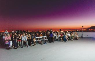 LIVE ΠΡΟΒΟΛΕΣ ΜΕ ΖΩΝΤΑΝΗ ΜΟΥΣΙΚΗ Κάθε χρόνο το Athens Open Air Film Festival προτείνει ανατρεπτικές συναντήσεις κινηματογράφου και μουσικής: «Rêv(e)olution» (2012):