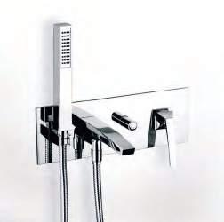 Made in ITALY - ISO 9001 LUCE 5 χρόνια εγγύηση Ø64 Ø34,5 G½" Ø64 125/175 90 129,5 183,5 5 204 84002 Λουτρού με τηλέφωνο Anticalcare,