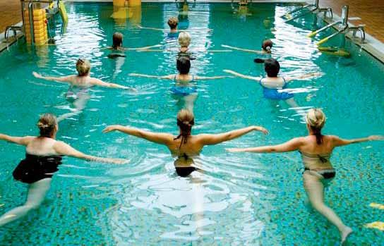 Υδρογυμναστική Προγράμματα υδροθεραπείας σε εσωτερική θερμαινόμενη πισίνα