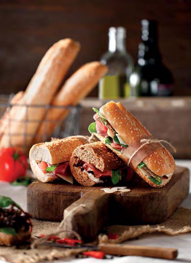 Select Baguettes Contemporary Line BAGUETTES B LINE CONTEMPORARY Μερικώς ψημένες Διάσταση (cm) Βάρος (g) Τμχ/Κιβώτιο Κιβ/Παλέτα BAGUETTE ΣΙΤΟΥ 13cm * 13cm 40g 85 72 08-00-004 BAGUETTE ΣΙΤΟΥ 28cm * *