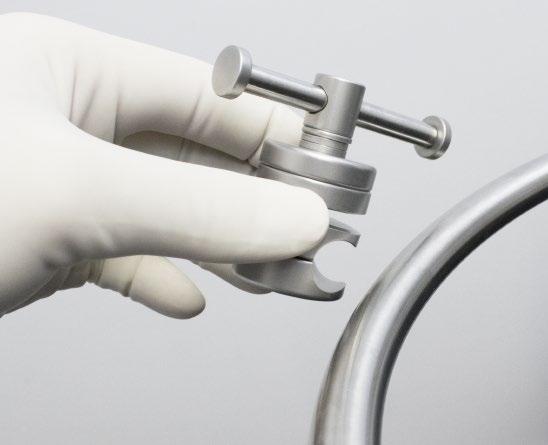 TIP: Place Extension Arm joints so they cover groove for ring screws, allowing 100% of