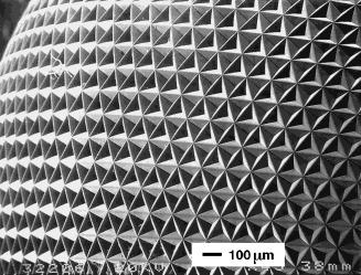 with patterned microstructures (corner cubes ca.