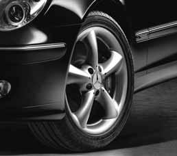 Spezifische remsanlage, remsscheiben vorne gelocht, remssättel mit Schriftzug»Mercedes-enz«Sportfahrwerk Sportlicher Motorsound (nur für enziner-modelle) Auspuffendrohrblende G 5-Speichen-Design H 1)
