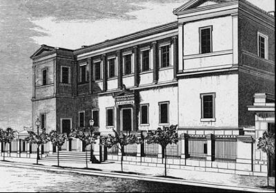 [7] Το Αρσάκειο της Αθήνας Τα Ανώτερα Παρθεναγωγεία ιδρύονταν από ιδιώτες, δήμους ή εταιρείες, βρίσκονταν στα μεγάλα αστικά κέντρα και είχαν ακριβά δίδακτρα, καθώς απευθύνονταν σε κορίτσια εύπορων