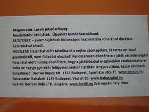 11 Ουγγαρία Κατηγορία: Παιχνίδια Πνιγµός A12/0809 Προϊόν: Χαλάκι παιχνίδι δραστηριοτήτων Τα πλαστικά στοιχεία, που συνδέουν τις τον διανοµέα): Μάρκα: Lorelli Toys κουδουνίστρες