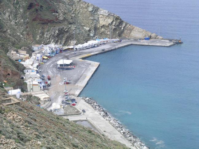 Η κύρια λειτουργία του λιμένα αφορά στη διακίνηση επιβατών και οχημάτων μέσω E/Γ-Ο/Γ πλοίων και ταχύπλοων (ferries και high-speed catamaran), με καθημερινά δρομολόγια πλοίων που προσεγγίζουν στον