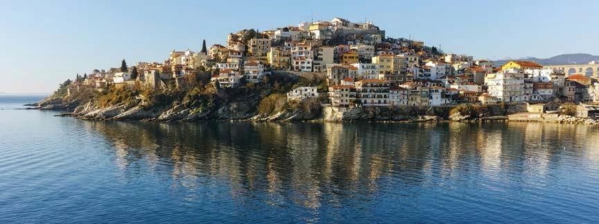 ΠΡΟΓΡΑΜΜΑ ΕΚΔΡΟΜΗΣ 1η ημέρα (Μ. Παρασκευή): Αθήνα Αμφίπολη Καβάλα [26.04] Πρωινή αναχώρηση από Αθήνα στις 06:30. Πρώτη μας στάση με ξενάγηση στην Αμφίπολη.