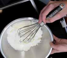 professional whisk Perfectly hygienic Can be sterilized Anti-slip handle with curved design: the whisk will not fall into the pan 2