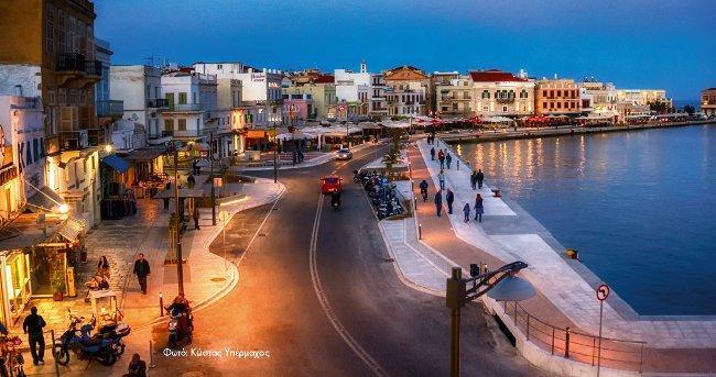 2. Λιμάνι Ερμούπολης Παραθαλάσσια και όμορφη διαδρομή για