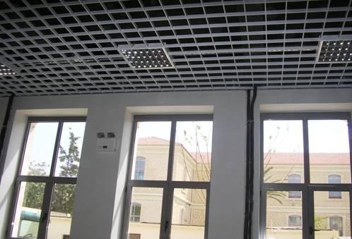 Έπειτα από τους τελευταίους μεγάλους σεισμούς καθώς και λόγω της παλαιότητας τους κρίθηκε απαραίτητη η αποκατάσταση της στατικής επάρκειας τους σύμφωνα με τους σύγχρονους αντισεισμικούς κανονισμούς.