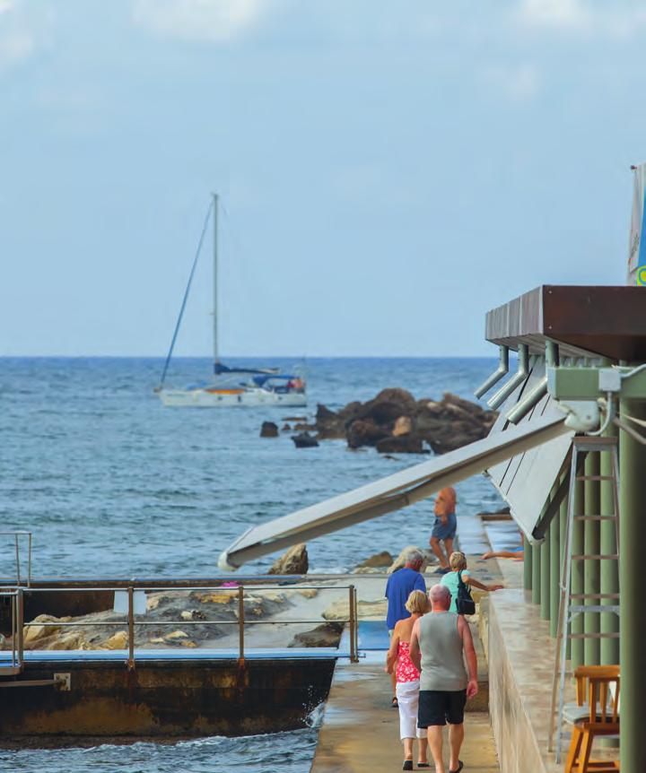 ΠΑΡΑΛΙΑ ΔΗΜΟΤΙΚΑ ΜΠΑΝΙΑ Municipal Baths Beach ΠΑΦΟΣ / PAFOS Η παραλία Δημοτικά Λουτρά, βρίσκεται στην καρδιά της τουριστικής περιοχής της Κάτω Πάφου - μακριά από τον κεντρικό δρόμο της Λεωφόρου