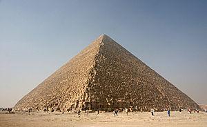 Θαλής ο Μιλήσιος Υπολογισμός του ύψους της πυραμίδας του Χέοπα Είναι η αρχαιότερη και η μεγαλύτερη από τις τρεις πυραμίδες της Γκίζας.