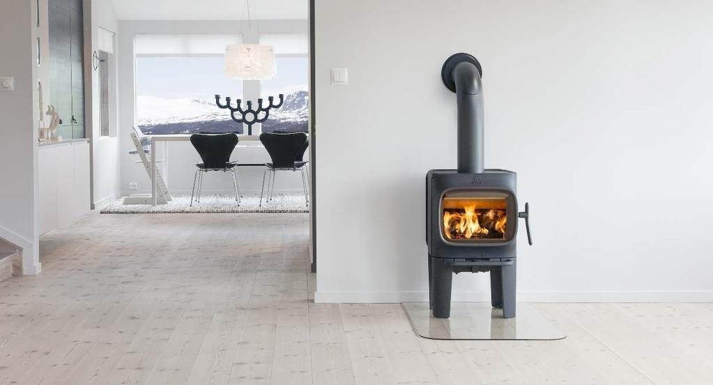 χαρακτηρίζουν την Jotul F 105. Με ενεργειακή απόδοση Class 1 είναι έτοιμη να αποδώσει άριστα από τα πρώτα 2,2 kw.