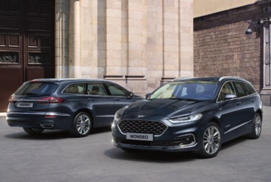 FORD MONDEO Μοντέλα Vignale HEV Βασικά εξωτερικά χαρακτηριστικά Ιδιαίτερο σήμα HEV (Hybrid Electric Vehicle) στο καπό του χώρου αποσκευών (4-θυρο)