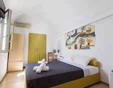 Όλα τα παραδοσιακά διακοσμημένα δωμάτια και διαμερίσματα του Stavros ανοίγουν σε αίθριο ή ιδιωτικό μπαλκόνι. Σε όλα τα δωμάτια παρέχεται δωρεάν Wi-Fi.