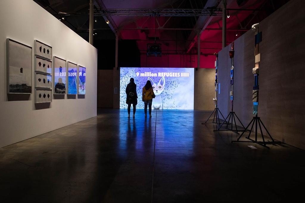 [Εικόνα 02: Άποψη του εκθεσιακού χώρου Nicolas Joubard le lieu unique] Τα έργα τα οποία παρουσιάζονται στο νέο Tomorrows, αναφέρονται στην ευρύτερη περιοχή της Μεσογείου.