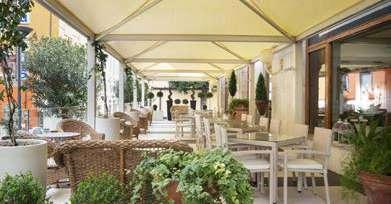 4* (Μιλάνο) Via Giorgio Stephenson, 55, 20157 Μιλάνο, Ιταλία Το West Florence είναι ένα