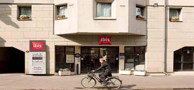 Τα δωμάτια του ibis Strasbourg Centre Petite France διαθέτουν τηλεόραση επίπεδης οθόνης με καλωδιακά και δορυφορικά κανάλια.