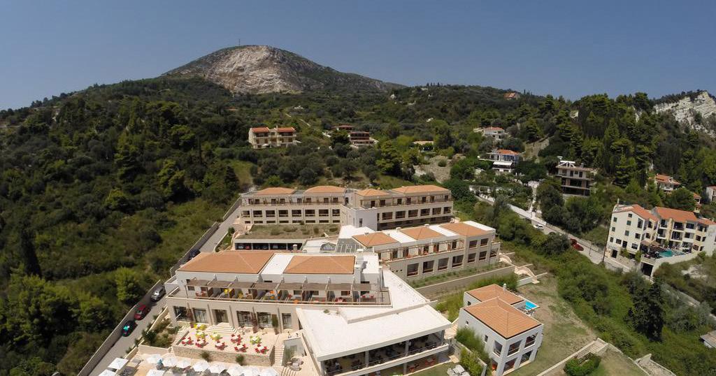 KYMI PALACE HOTEL - ΚΥΜΗ www.kymipalace.