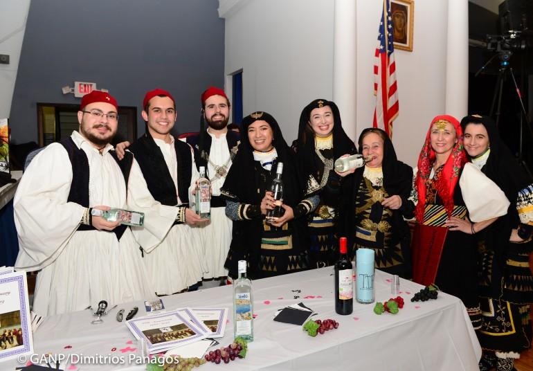 19/02/2019 Ο Λαογραφικός Όμιλος Ελλήνων Αμερικής εορτάσε την Επέτειο ίδρυσης του / Ομογένεια Πραγματοποιήθηκε με εξαιρετική επιτυχία η τσιπουροβραδιά το Σάββατο 9 Φεβρουαρίου 2019