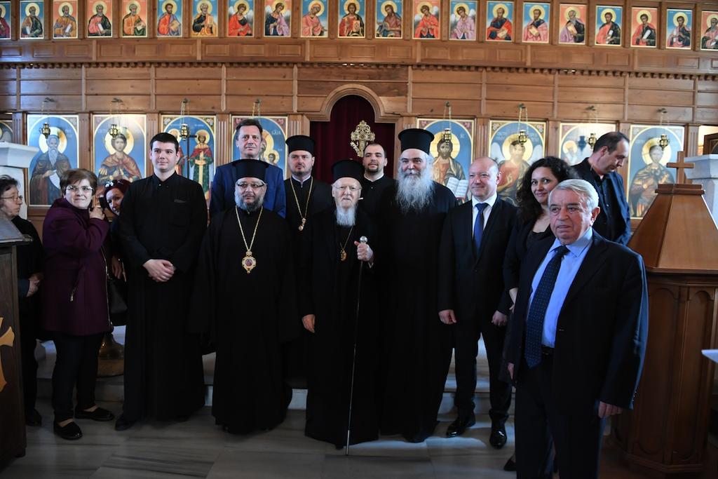 06/04/2019 «Το Οικουμενικό Πατριαρχείο αγκαλιάζει όλα τα έθνη ς λαούς εις ς οποίους μετέδωσε την Αγίαν Ορθόδοξον Πίστιν το Ορθόδοξον βάπτισμα» Πατριαρχεία / Οικουμενικό Πατριαρχείο «Το Οικουμενικό