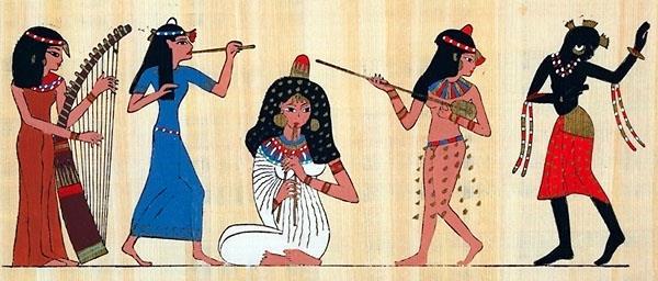 Η ΘΕΣΗ ΤΗΣ ΓΥΝΑΙΚΑΣ ΣΤΗΝ ΑΡΧΑΙΑ ΑΙΓΥΠΤΟ Σε αντίθεση με την θέση της γυναίκας σε άλλους αρχαίους πολιτισμούς, η γυναίκα από την Αίγυπτο φαίνεται ότι είχε τα ίδια νομικά και οικονομικά δικαιώματα με