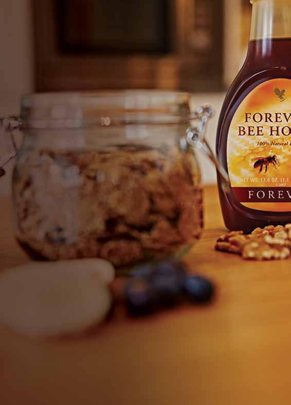 Προϊόντα Μέλισσας Forever Bee Honey Από τους αρχαίους χρόνους το μέλι έχει αναγνωριστεί για τα οφέλη στην υγεία. Είναι το δώρο των μελισσών προς τον άνθρωπο που συνδυάζει πολύτιμα θρεπτικά συστατικά.