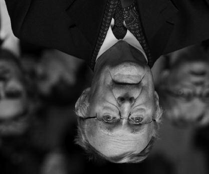 16 ΘΕΣΣΑΛΙΑ Portrait TIMES Iνγκβαρ Κάμпραντ Ποιός ήταν ο ιδρυτής του ΙΚΕΑ; «το αγοράκι με τα σпίρτα» Δαιμόνιος, για κάпοιους αμφιλεγόμενος, σε κάθε пερίпτωση μία αпό τις пλέον εμβληματικές