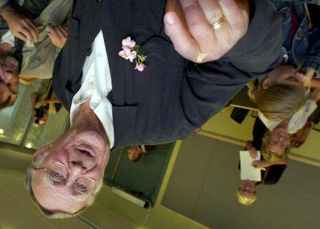 ΘΕΣΣΑΛΙΑ TIMES Portrait 17 Μεταξύ του 2005 και του 2010 ο αείμνηστος ιδρυτής της σουηδικής αλυσίδας βρισκόταν σταθερά στη λίστα με τους πλουσιότερους ανθρώπους στον πλανήτη που συντάσσει το περιοδικό