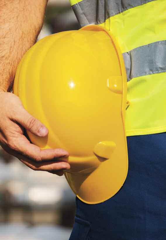 4. Υγεία και ασφάλεια στην εργασία Η Σωληνουργεία Κορίνθου επιδιώκει τη συνεχή βελτίωση των συνθηκών υγείας και ασφάλειας στις εγκαταστάσεις της. Διαρκής στόχος: «Μηδέν ατυχήματα».