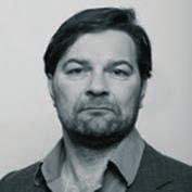 Jens Huebner (Festival Lighting, Set Designer & Costumes) studied stage and costume design in Dresden.