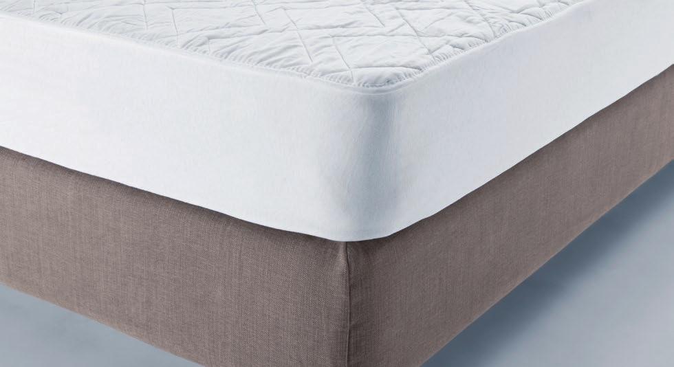 outlast Ύφασμα στην άνω πλευρά: 100% Outlast Adaptive Comfort / polyester Γέμισμα: 100% βαμβάκι Ύφασμα στην κάτω πλευρά: 100% βαμβάκι Βάρος υφάσματος: 620gr / m² Φούστα: 100% βαμβάκι Πλένεται στο