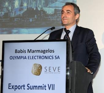 Ενότητα Γ : Συνεργατικοί σχηματισμοί (Clusters) Συνεισφέροντας στη Ναυτιλία μέσω συνεργασίας με άλλους κλάδους της Ελληνικής Οικονομίας Συγκεκριμένα, ανέφερε ότι οι επιχειρήσεις μέλη της HEMEXPO (22