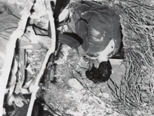 9 Πέμπτη 11 Ιουλίου 2019 45 ΧΡΟΝΙΑ ΑΠΟ ΤΟ ΠΡΟΔΟΤΙΚΟ ΠΡΑΞΙΚΟΠΗΜΑ ΠΟΥ ΚΑΤΕΣΤΡΕΨΕ ΟΛΟΚΛΗΡΗ ΤΗΝ ΚΥΠΡΟ Ο Γρίβας απεργαζόταν τη δολοφονία του Μακαρίου Ακόμα μια επέτειος του προδοτικού πραξικοπήματος του
