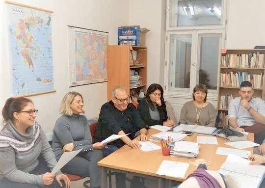 εδώ με στόχο την επαγγελματική τους καριέρα. Κι από κει και πέρα θέλουν να περάσουν καλά.