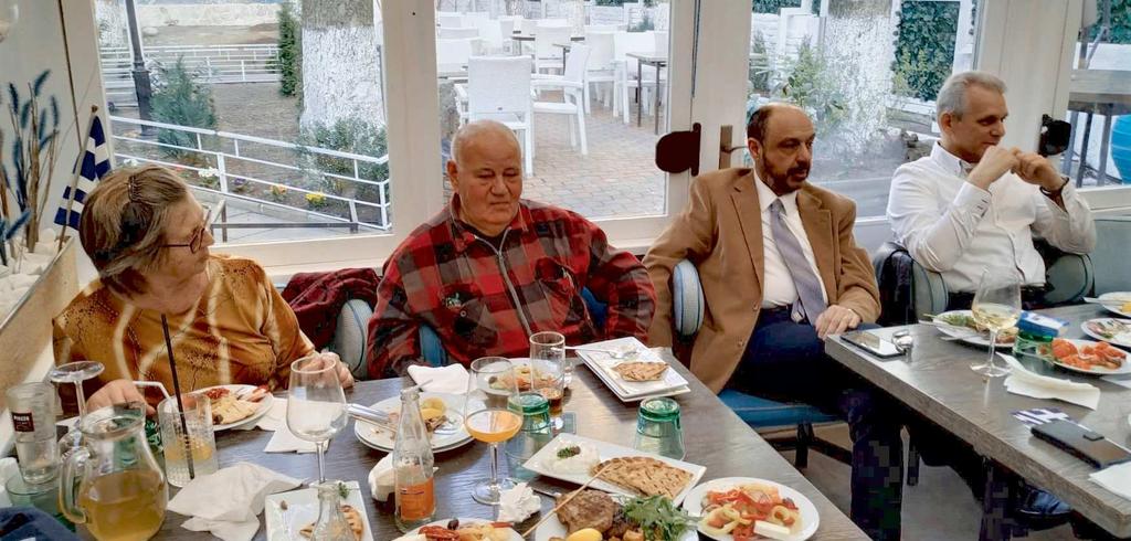 των Ελλήνων, αλλά και να εμπνεύσει τους σύγχρονους ανθρώπους διαδίδοντας την έννοια του φιλότιμου.