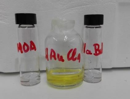 θερμοκρασία περιβάλλοντος. Με την προσθήκη του διαλύματος του NaBH 4 γίνεται αναγωγή του HAuCl 4 και παρατηρείται απελευθέρωση αέριου H 2 υπό μορφή φυσαλίδων.