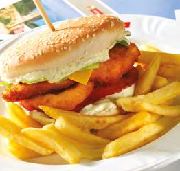 and bbq Sause. Served with fried potatoes. Μ ΑΡΕΣΕΙ Μαριναρισμένα φιλετάκια κοτόπουλου ψημένα στη σχάρα.