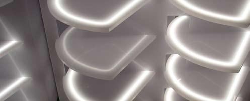 Lexan SG 305 ΟΒ Συμπαγή πολυκαρμπονικά φύλλα επιγραφοποιϊαςυψηλής διάχυσης με UV προστασία 2 όψεων Εισαγωγή Τα Lexan SG 305 OB ανήκουν στην οικογένεια των πολυκαρμπονικών προϊόντων της Sabic