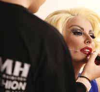 Η Δέσποινα Βανδή με τους makeup artists & hair stylists by IEK AKMH. 7.