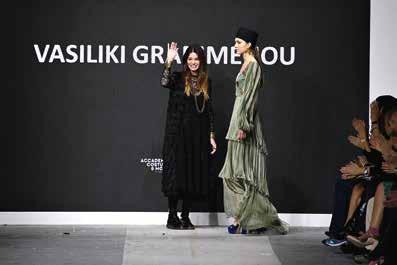 μόδας - η ιταλική VOGUE τη συγκαταλέγει στα νέα ταλέντα.