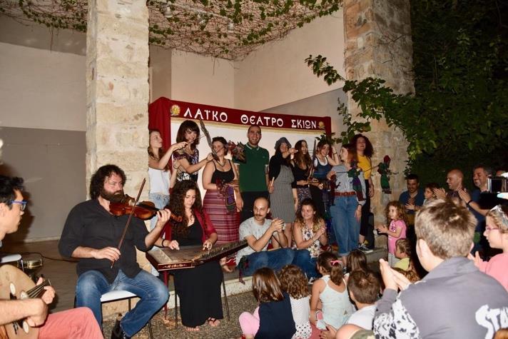 φοιτητές και φοιτήτριες του Τμήματος