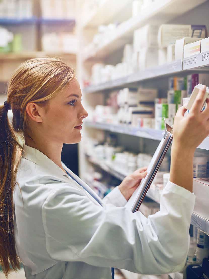 Ειδικότητες ΦΑΡΜΑΚΟΛΟΓΙΑ Ο Βοηθός Φαρμακείου - Τεχνικός Φαρμάκων, Καλλυντικών και Παρεμφερών Προϊόντων αποτελεί ένα από τα πιο περιζήτητα και αποδοτικά επαγγέλματα στον τομέα της Υγείας.