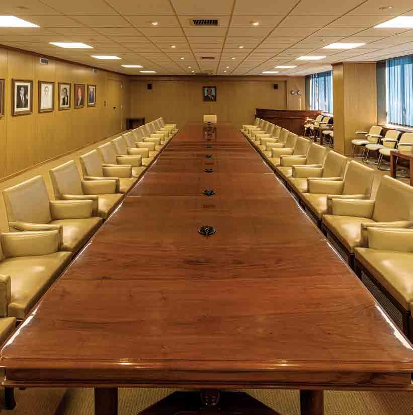 31 ΔΙΟΙΚΗΤΙΚΟ ΣΥΜΒΟΥΛΙΟ Πρόεδρος Θεόδωρος Ε. Βενιάμης Αντιπρόεδροι Γεώργιος Κ. Αγγελόπουλος Κωνσταντίνος Ι. Μαρτίνος Γραμματείς Αντώνιος Θωμάς Ν. Λαιμός Μελίνα Ν. Τραυλού Ταμίας Ιωάννης Α.