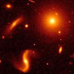 Εικόνα 11: Το αντικείµενο BL-Lacertae RGB1532+302 (ο µεγάλος ελλειπτικός γαλαξίας επάνω δεξιά).