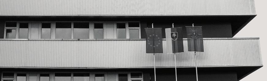 Ο ΕΛΕΓΧΟΣ ΤΟΥ ΔΗΜΟΣΙΟΥ ΤΟΜΕΑ ΣΤΗΝ ΕΥΡΩΠΑΪΚΗ ΕΝΩΣΗ 189 ΣΛΟΒΑΚΙΑ NAJVYŠŠÍ KONTROLNÝ ÚRAD SLOVENSKEJ REPUBLIKY Αποστολή: Από το 1993 Πρώτη ίδρυση 1919 Ιστότοπος: www.nku.gov.