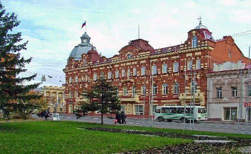 Ημέρα 6η: (Υπερσιβηρικός) Τομσκ Άφιξη το πρωί στο Τομσκ που είναι μία από τις παλαιότερες πόλεις της Σιβηρίας αφού ιδρύθηκε με διαταγή του Μπόρις Γκουντούνοβ μόλις το 1604.