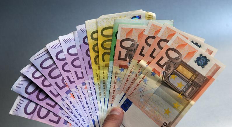 Συνήγορος του Καταναλωτή - 75 Το χρηματικό ποσό που έχει επιστραφεί σε καταναλωτές, ύστερα από ικανοποίηση των αιτημάτων τους με τη διαμεσολάβηση της Αρχής, ανέρχεται για το 2018 σε 1.400.
